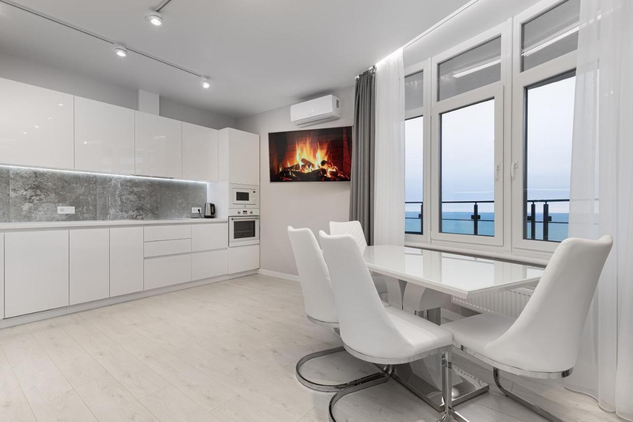 44 Pearl 1-Bedroom Panoramic Sea View Apartment Odessza Kültér fotó